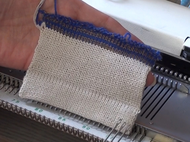 Подгиб полотна на вязальной машине. Часть 1 Подгиб полотна на вязальной машине. Часть 1